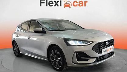 Begagnad Ford Focus ST-Line 126 HK (92 kW) 2023 Grå Sedan