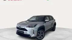 Usado 2023 Toyota Yaris Hybrid Style | 25.090 € (Precio justo)