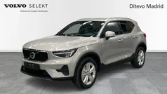 Usado 2025 Volvo XC40 Core SUV | 37.700 € (Precio justo)