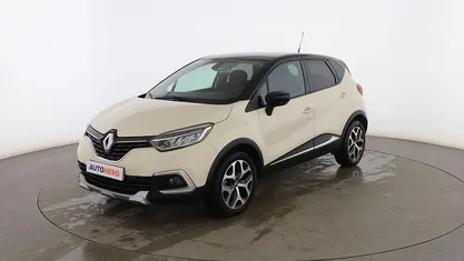 Usado Renault Captur Zen 110 CV (80 kW) 2018 Blanco SUV