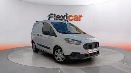 Usado Ford Transit Trend 101 CV (74 kW) 2020 Blanco Van