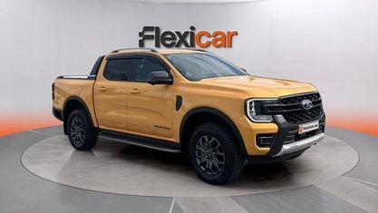 Käytetty Ford Ranger Wildtrack 240 HP (176 kW) 2023 Keltainen Nouto