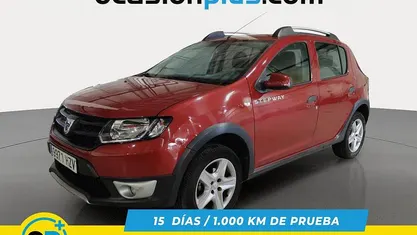 Rojo Usado 2014 Dacia Sandero Stepway SUV | 7990 € (Precio justo)