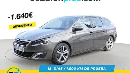 Gris Usado 2015 Peugeot 308 Allure Monovolumen | 9250 € (Precio justo)