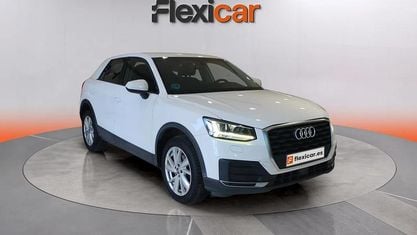 Begagnad Audi Q2 Advanced 116 HK (85 kW) 2020 Vit SUV