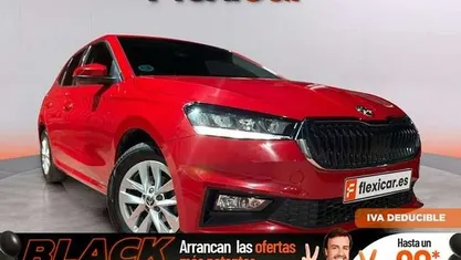 Usado Skoda Fabia Selection 95 CV (69 kW) 2024 Rojo Utilitario