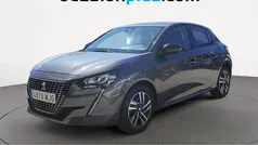 Gris Usado 2023 Peugeot 208 Allure Utilitario | 12.719 € (Buen precio)