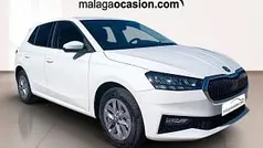Blanco Nuevo 2025 Skoda Fabia Selection Berlina | 18.090 € (Super precio)
