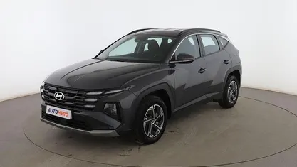Gris Usado 2024 Hyundai Tucson SUV | 30.499 € (Precio justo)