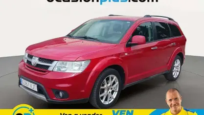 Usado Fiat Freemont Lounge 170 CV (125 kW) 2012 Rojo SUV