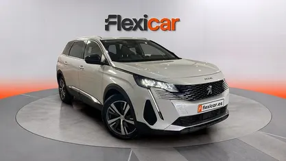 Usado Peugeot 5008 Allure 131 CV (96 kW) 2021 SUV