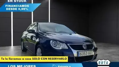Usado VW Eos 122 CV (89 kW) 2008 Azul Descapotable