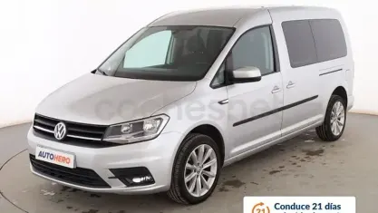 Usado VW Caddy Maxi Trendline 102 CV (75 kW) 2019 Gris / plata Monovolumen