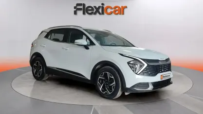 Usado Kia Sportage 136 CV (100 kW) 2023 Blanco SUV