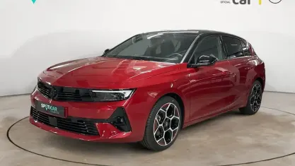 Käytetty Opel Astra S 136 HP (100 kW) 2024 Punainen Sedan
