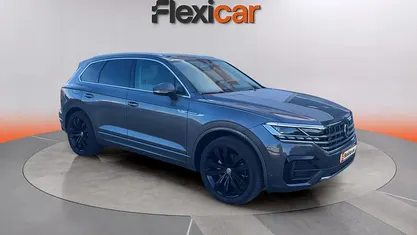 Usado VW Touareg R-line 286 CV (210 kW) 2020 Gris SUV