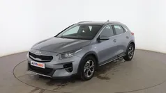 Gris Usado 2022 Kia XCeed SUV | 18.999 € (Precio justo)