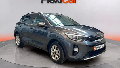 Usado 2019 Kia Stonic SUV | 12.290 € (Buen precio)