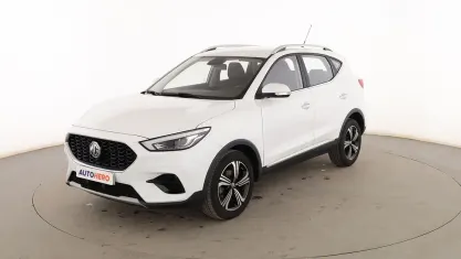 Usado MG ZS Comfort 106 CV (77 kW) 2023 Blanco SUV