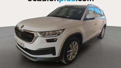 Usado Skoda Kodiaq Ambition 150 CV (110 kW) 2022 Blanco SUV