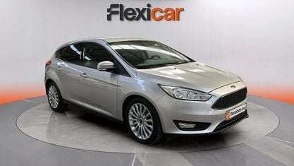 Brugt Ford Focus Business Edition 120 HK (88 kW) 2017 Grå Hatchback
