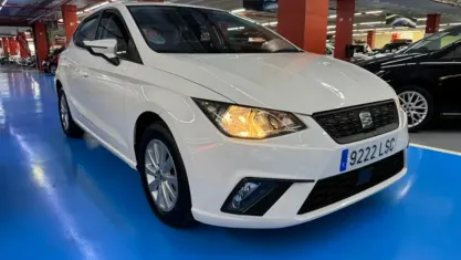 Usado Seat Ibiza Reference 95 CV (69 kW) 2021 Blanco Utilitario