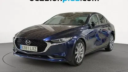 Używany Mazda 3 122 KM (89 kW) 2022 Niebieski Sedan/Limuzyna