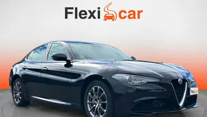 Negro Usado 2021 Alfa Romeo Giulia Super Berlina | 17.990 € (Super precio)