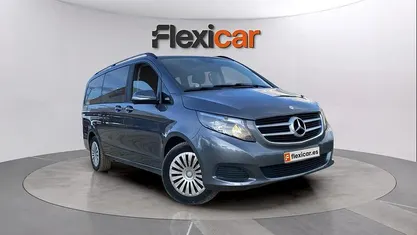 Usado Mercedes V250 Avantgarde 190 CV (139 kW) 2015 Gris Monovolumen