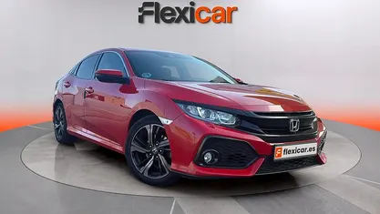 Usado Honda Civic Elegance 129 CV (94 kW) 2018 Rojo Berlina