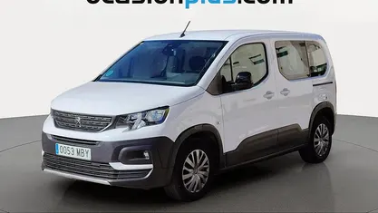 Usado Peugeot Rifter Active 100 CV (73 kW) 2022 Monovolumen