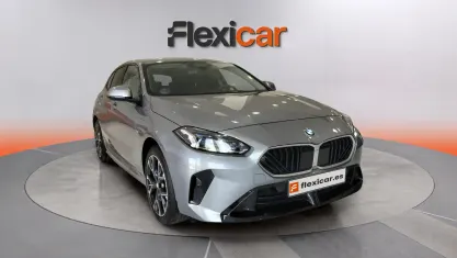 Usado BMW 120 163 CV (119 kW) 2025 Gris Utilitario