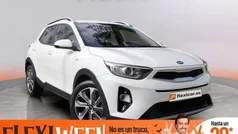 Usado 2019 Kia Stonic SUV | 12.990 € (Precio justo)