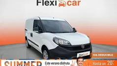 Blanco Usado 2022 Fiat Doblò Monovolumen | 12.490 € (Precio justo)