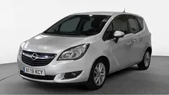 Gris plata Usado 2017 Opel Meriva Selective Monovolumen | 10.228 € (Precio justo)