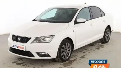 Usado Seat Toledo Style 105 HP (77 kW) 2015 Branco Citadino