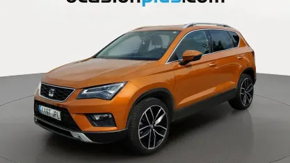 Usado Seat Ateca 4Drive 150 CV (110 kW) 2016 Naranja SUV