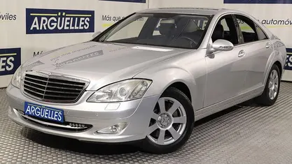 Gris Usado 2007 Mercedes 500 Berlina | 16.800 €