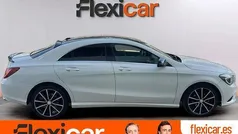 Blanco Usado 2015 Mercedes CLA200 AMG line Berlina | 18.990 € (Precio justo)