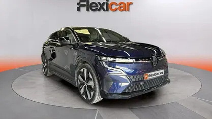 Usado Renault Megane E-Tech Techno 160 kW (218 CV) 2023 Azul Berlina