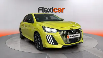 Usado Peugeot 208 Allure 110 CV (80 kW) 2025 Utilitario