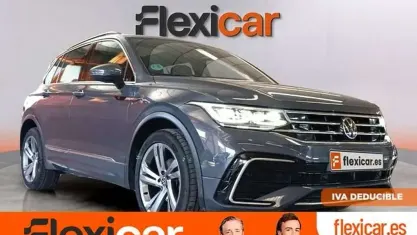 Usado VW Tiguan R-line 150 CV (110 kW) 2024 Gris SUV