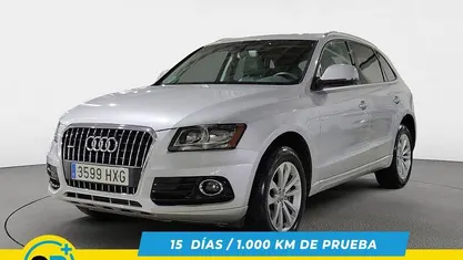 Gris plata Usado 2012 Audi Q5 Ambition SUV | 18.750 €