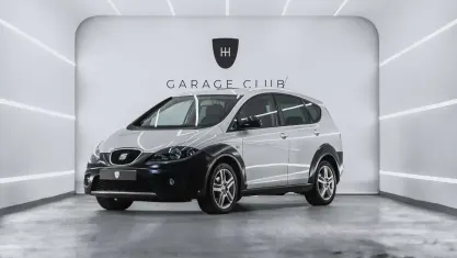 Usado Seat Altea 105 CV (77 kW) 2012 Gris / plata Monovolumen