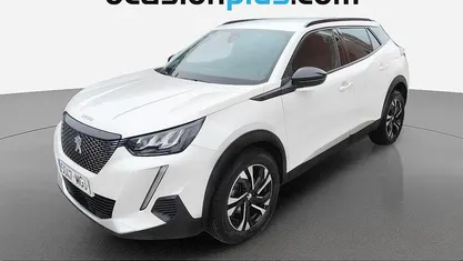 Usado 2023 Peugeot 2008 Allure SUV | 12.410 € (Buen precio)