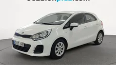 Blanco Usado 2015 Kia Rio Utilitario | 9750 € (Precio justo)