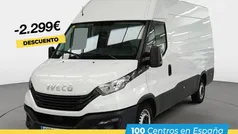 Blanco Usado 2022 Iveco Daily Berlina | 25.290 € (Precio justo)