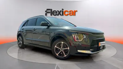 Usado Kia Niro 141 CV (103 kW) 2022 Verde SUV