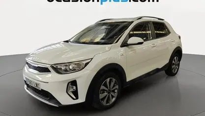 Usado Kia Stonic 100 CV (73 kW) 2022 Blanco SUV
