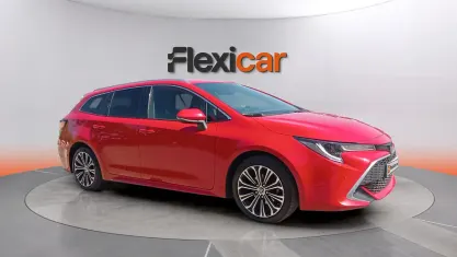 Usado Toyota Corolla Sport 122 CV (89 kW) 2022 Rojo Familiar